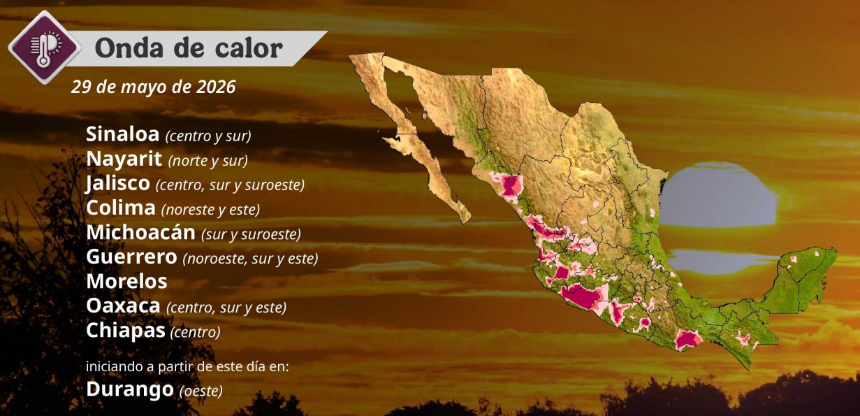 Nubes de tormenta y lluvia sobre una ciudad de México.