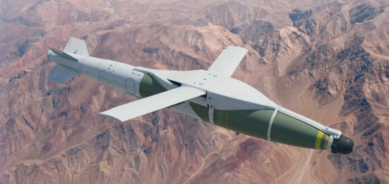 Bombas guiadas y equipo militar de Estados Unidos