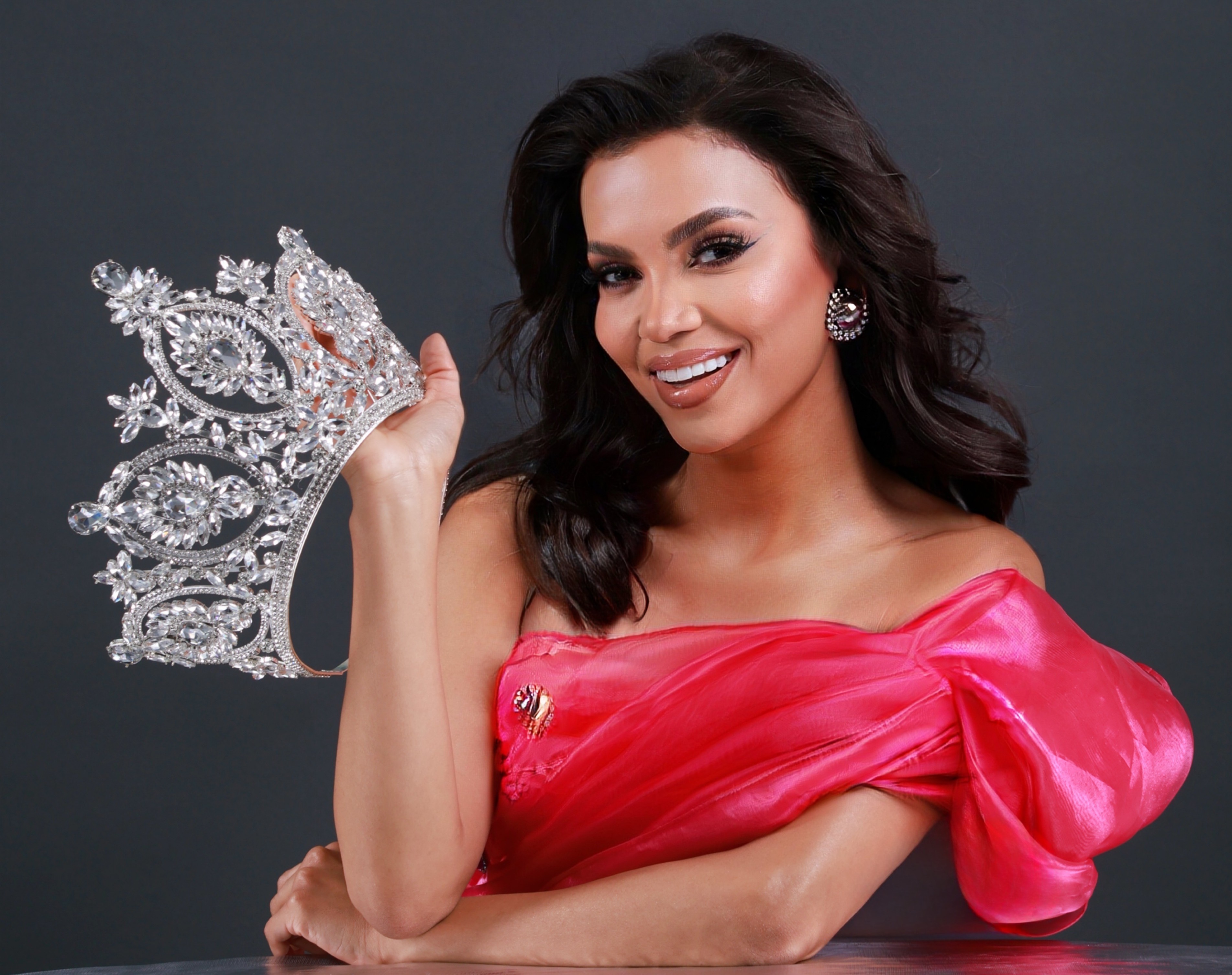 Arelena Daza representará a Venezuela