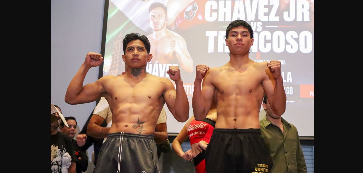Julio César Chávez Jr. durante el pesaje previo a la pelea en Puebla.