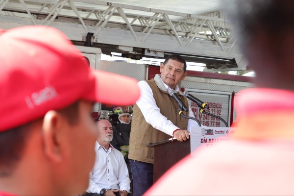 Gobierno de Puebla ofrece acompañamiento a trabajadores afectados por ajustes en Volkswagen