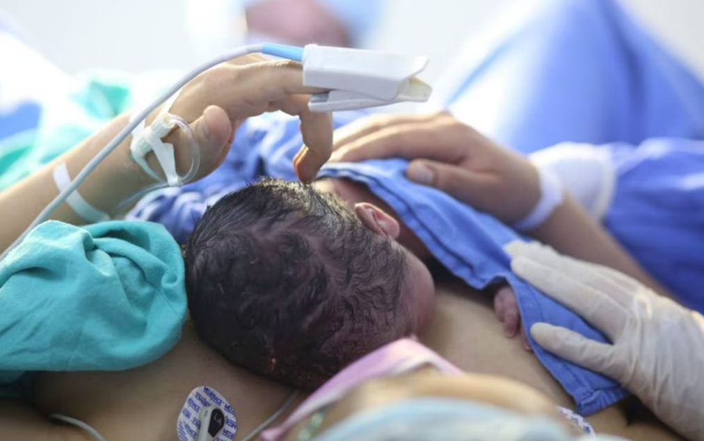 Padres de bebés fallecidos en hospital del IMSS en Durango