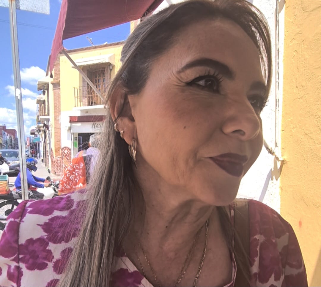 Paola Angon no contempla contender en 2027; mantiene militancia en el PAN