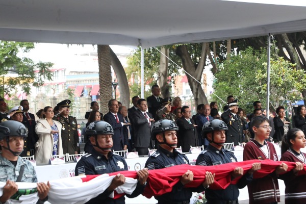 Contemplan despliegue de más de mil policías para fiestas patrias en Puebla 