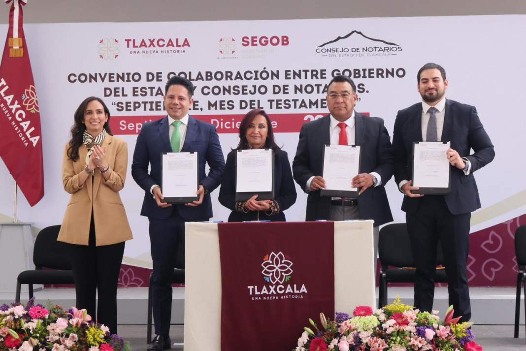 Gobernadora de Tlaxcala durante la presentación de la campaña del Mes del Testamento.