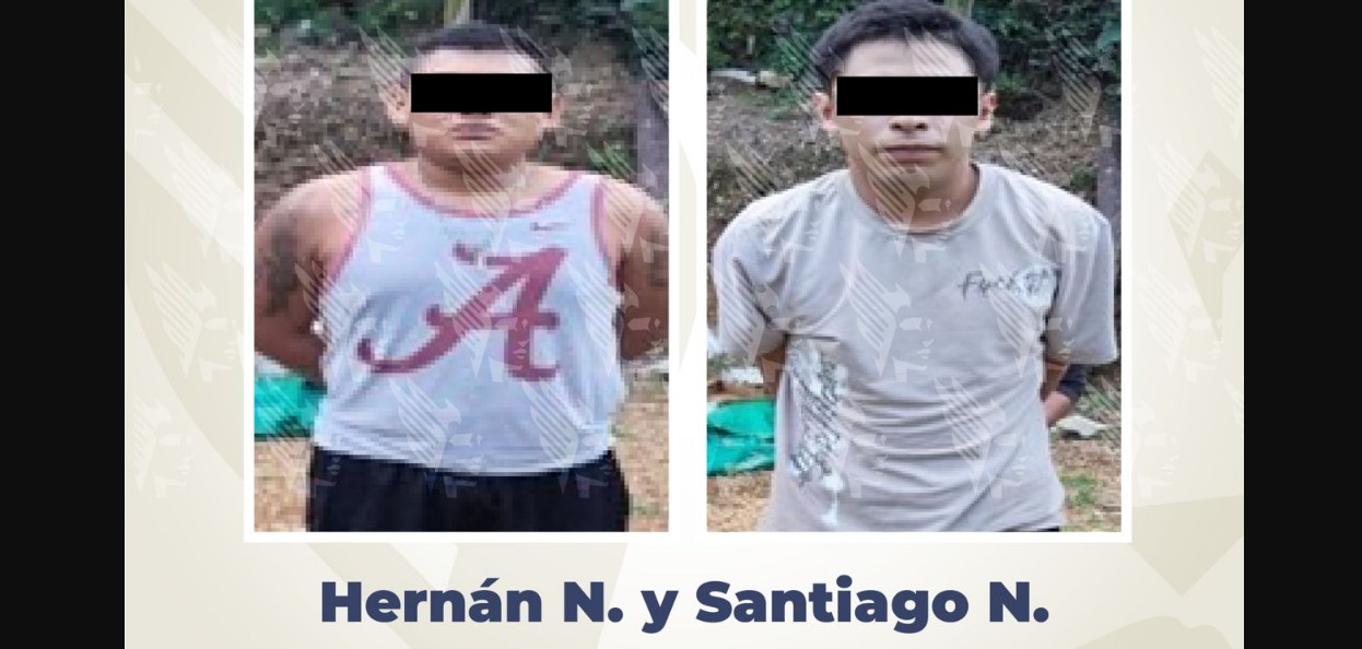 Policías durante un operativo en Cuetzalan