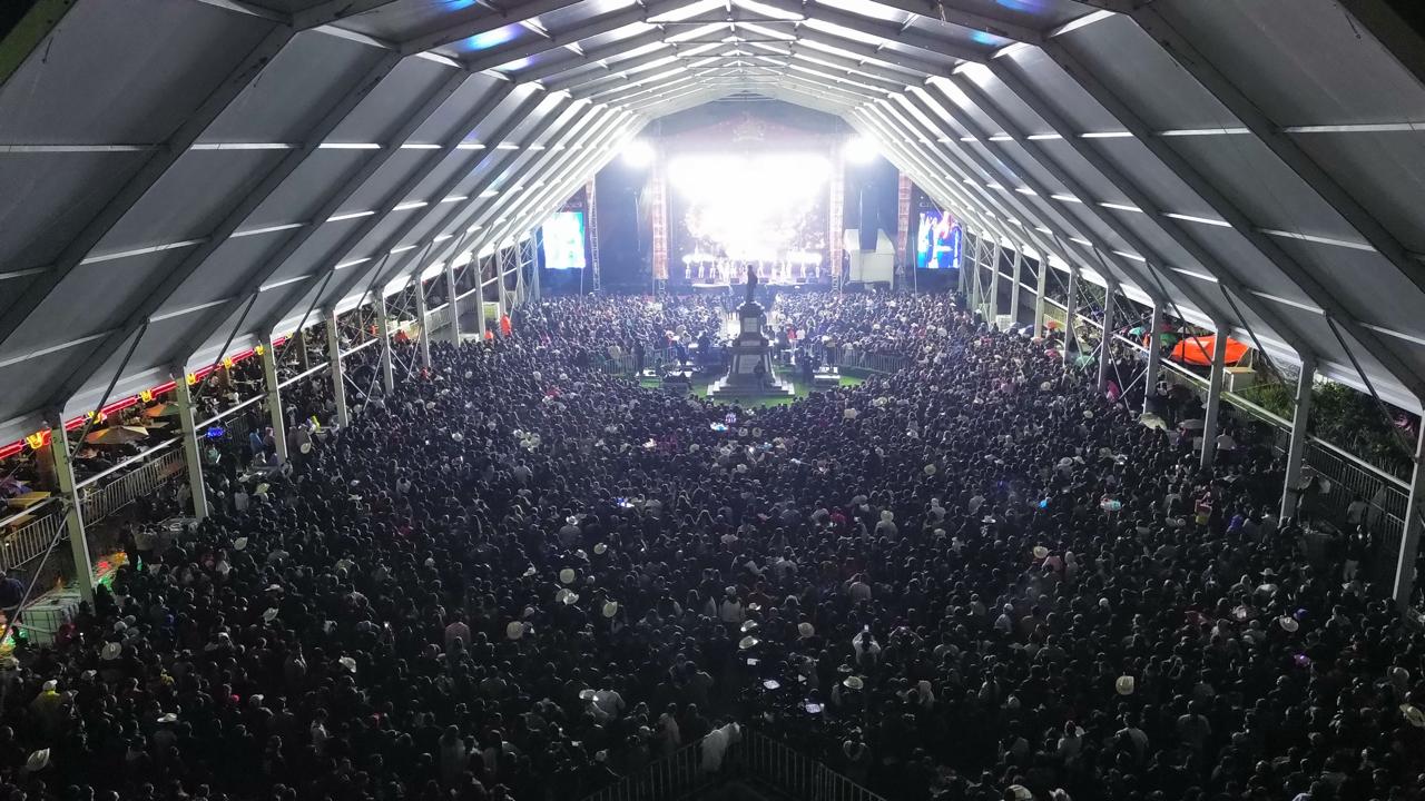 Tonantzin Fernández y Banda Tierra Sagrada hacen vibrar la Gran Feria Milenaria