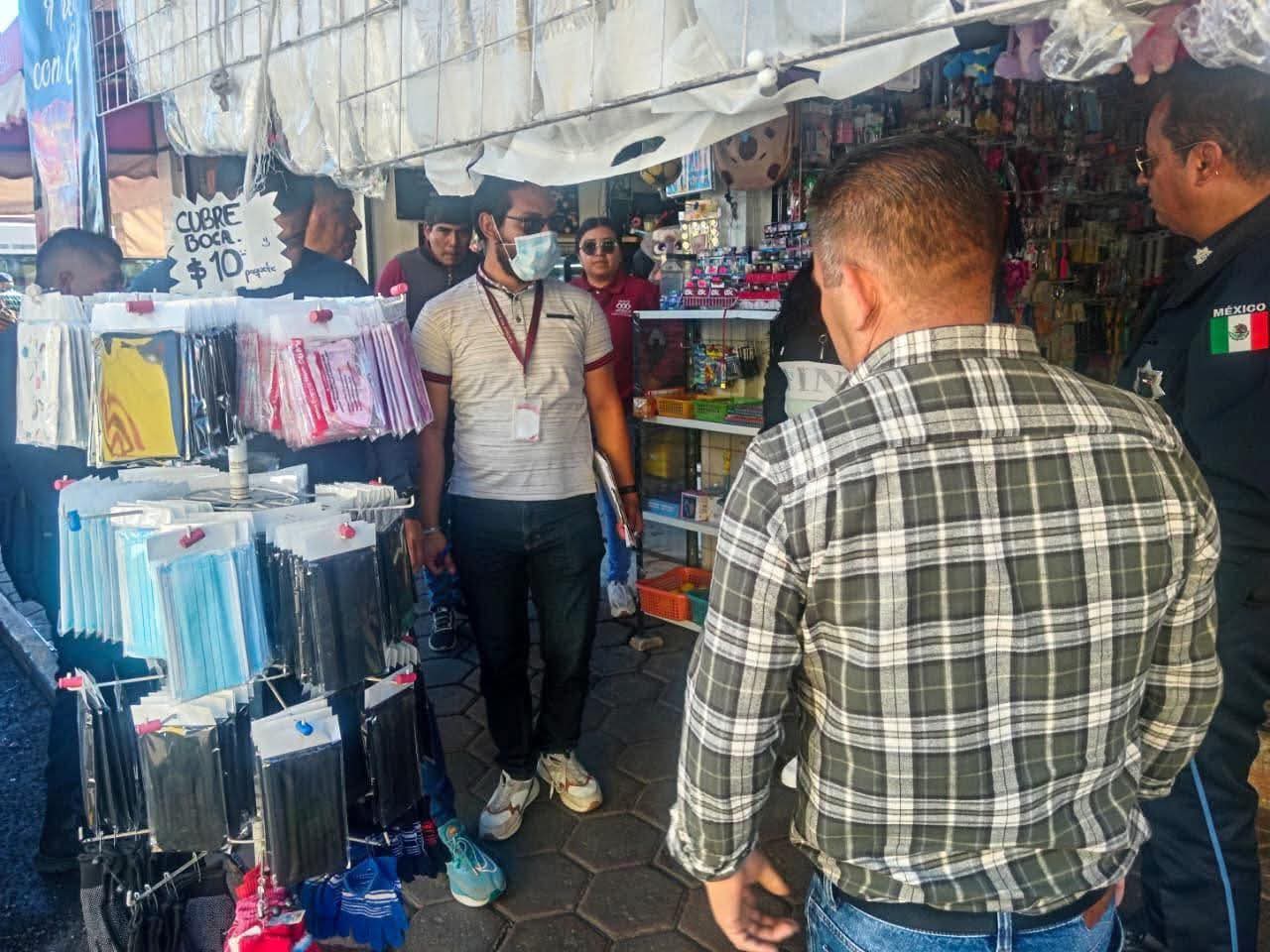 Comerciantes formales e informales ligran acuerdo de reordenamiento en Apizaco