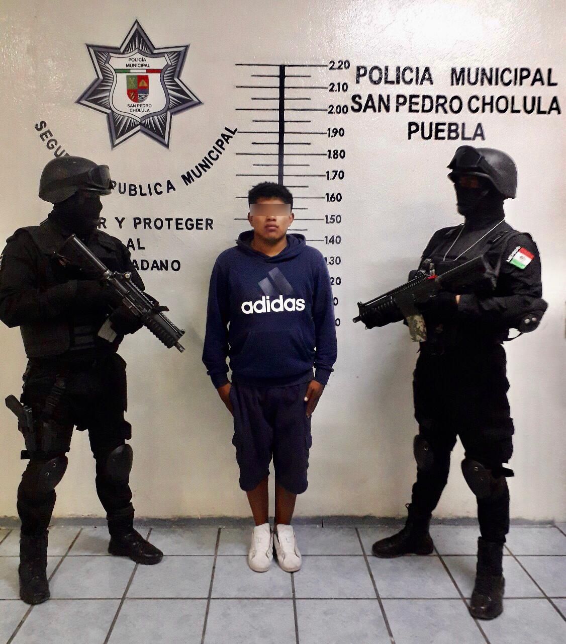Recupera grupo táctico de San Pedro auto robado, presuntamente usado para un atraco; hay un detenido 