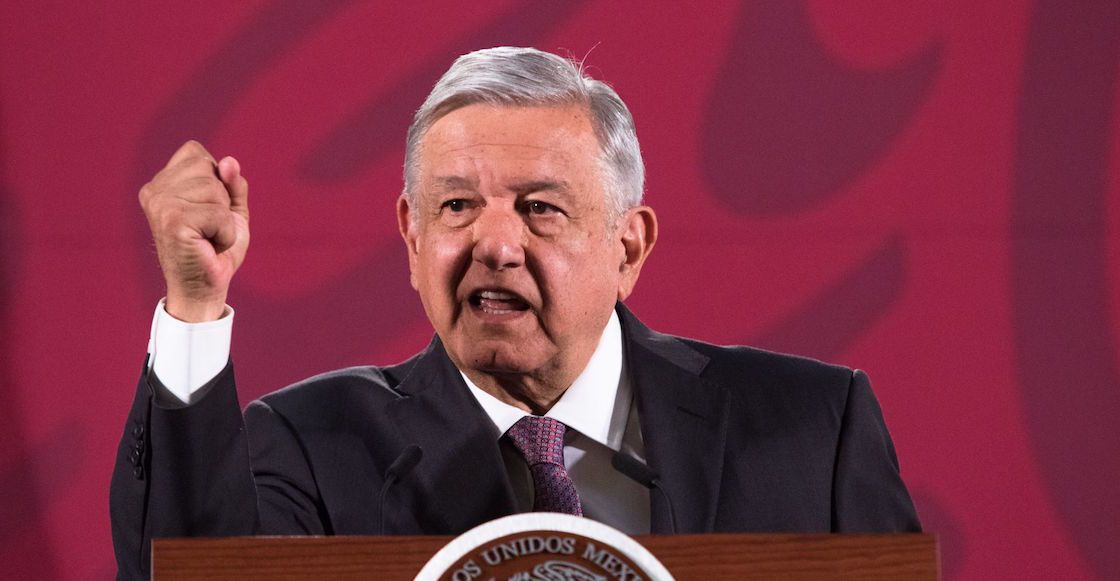 AMLO pide a hospitales privados dar preferencia a adultos mayores con COVID-19