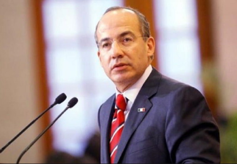 AMLO tendrá que endeudarse por COVID-19: Calderón