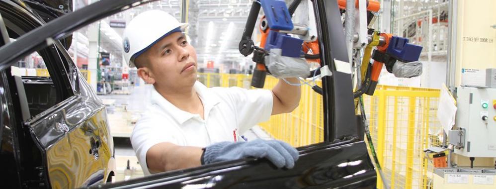 Empresarios piden unidad a AMLO: salvemos juntos los empleos y los ingresos de las familias