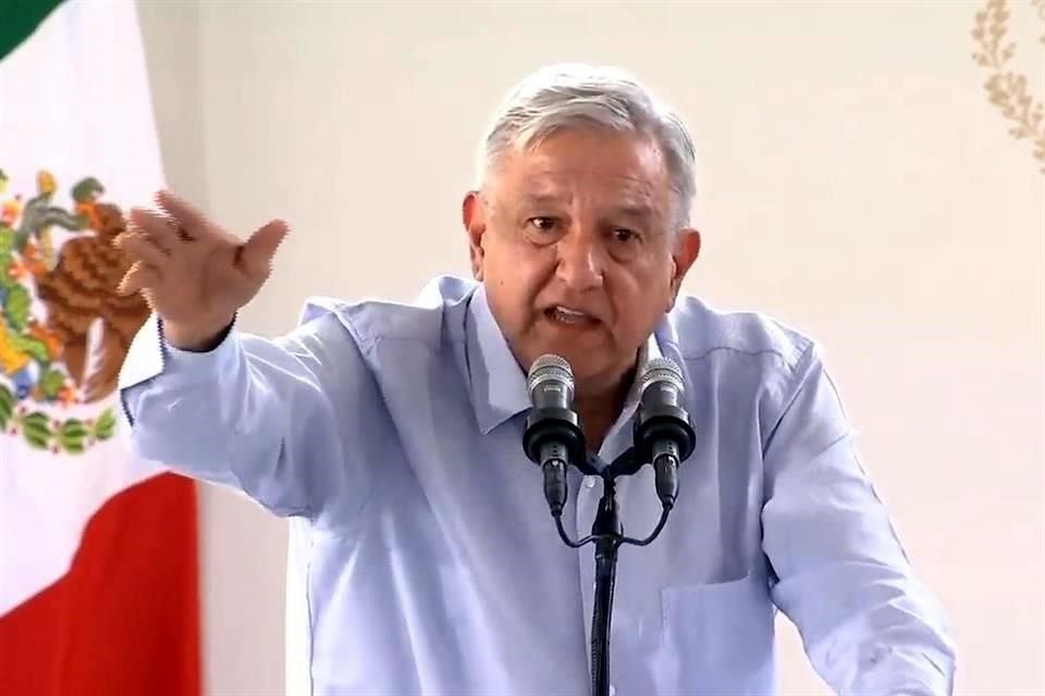 AMLO plantea a partidos que donen mitad de su presupuesto en equipos para atender el COVID-19