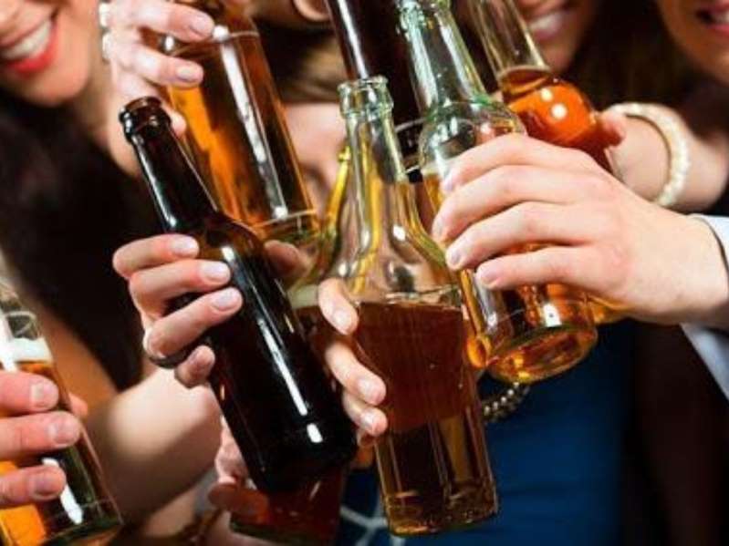 Luego del paro en la industria, aumenta el consumo de cerveza en México