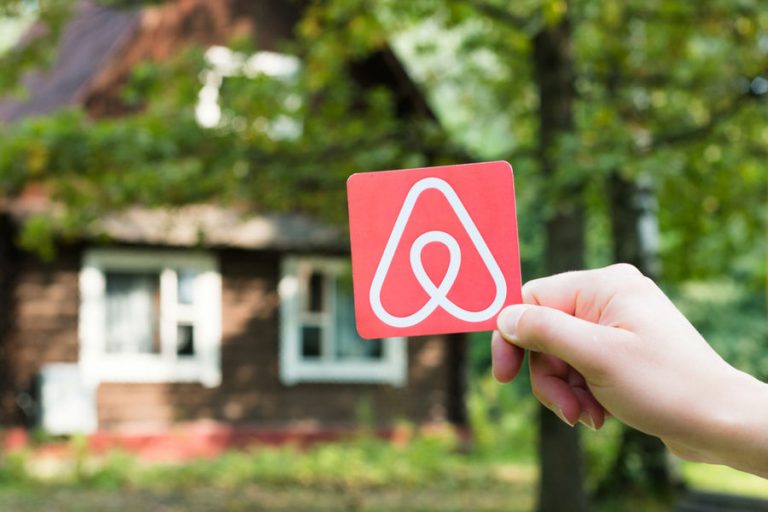 Airbnb en México solo permitirá reservaciones para personal médico que atiende COVID-19