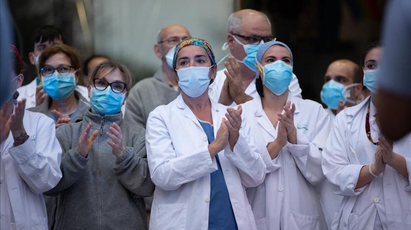 Gobierno de la CDMX paga cuartos de hotel a médicos que combaten el Coronavirus