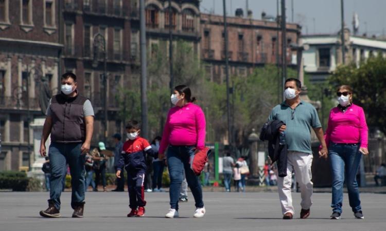 México registra aumento en más de mil casos confirmados diarios de COVID-19. ¿Qué significa?