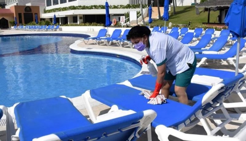 Proponen en Cancún que hoteles abran en junio con certificación "libre de COVID-19"