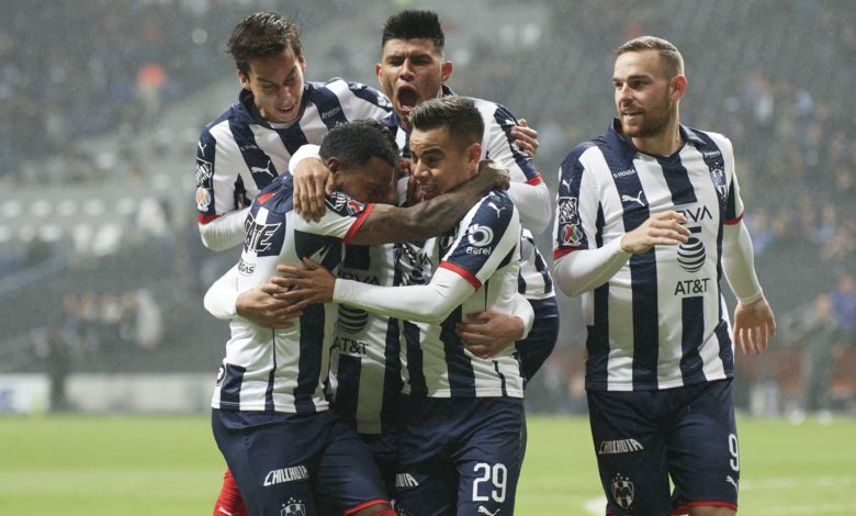 Mamá de futbolista protagoniza el mejor momento de la e-Liga MX (Video)