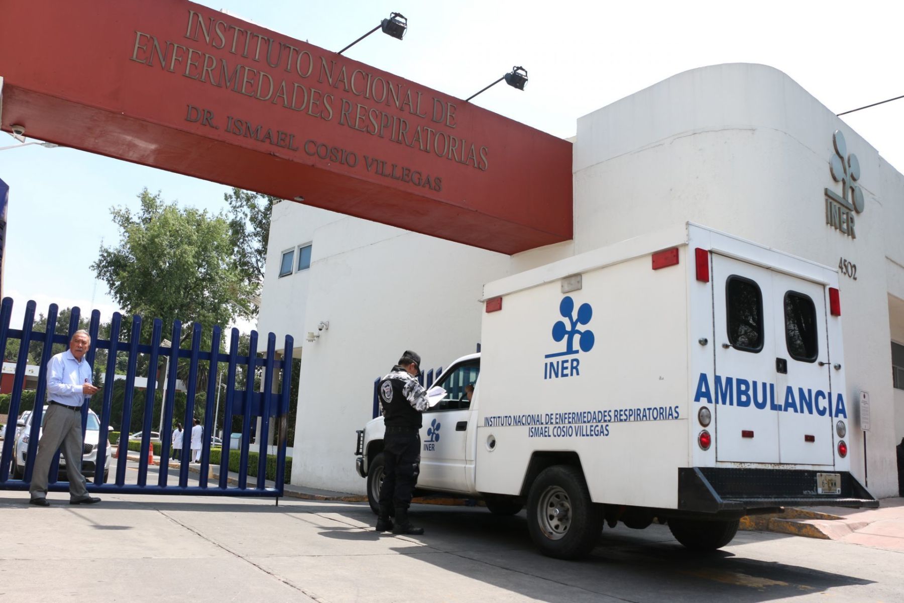 Hospitales en México no están saturados por atención a pacientes con COVID-19: IMSS