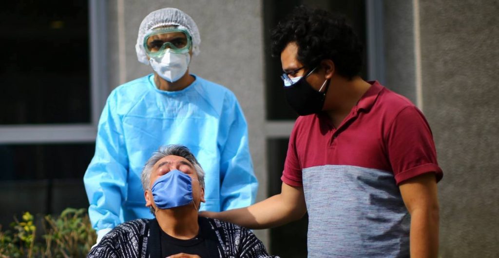 México se coloca como el tercer país con más muertes por COVID-19 al superar a Reino Unido