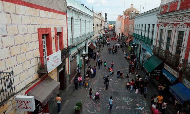Rehabilitación del Centro Histórico no beneficiará a los ambulantes: Rivera Vivanco