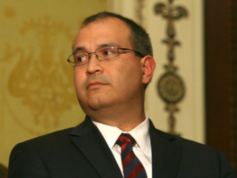 'Señalamientos se acompañan con pruebas', contesta Carlos Treviño, exdirector de Pemex, a Lozoya