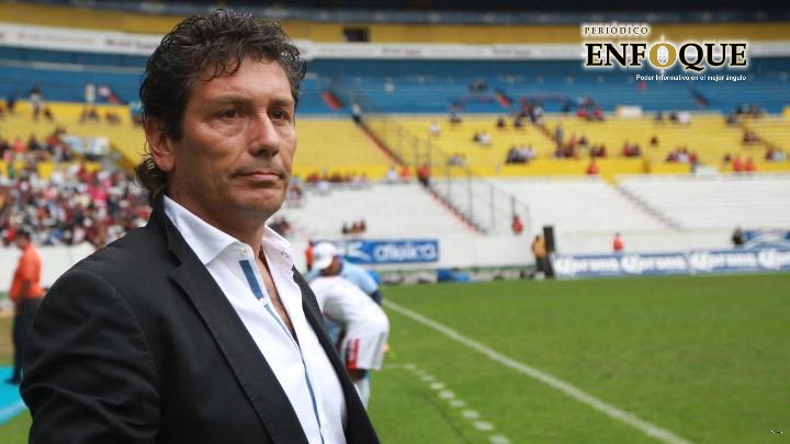 "El VAR ha perjudicado al Puebla más de lo que lo ha ayudado": Carlos Poblete