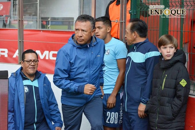 'Picas' Becerril, bajo observación tras desmayarse previo al entrenamiento del Puebla 