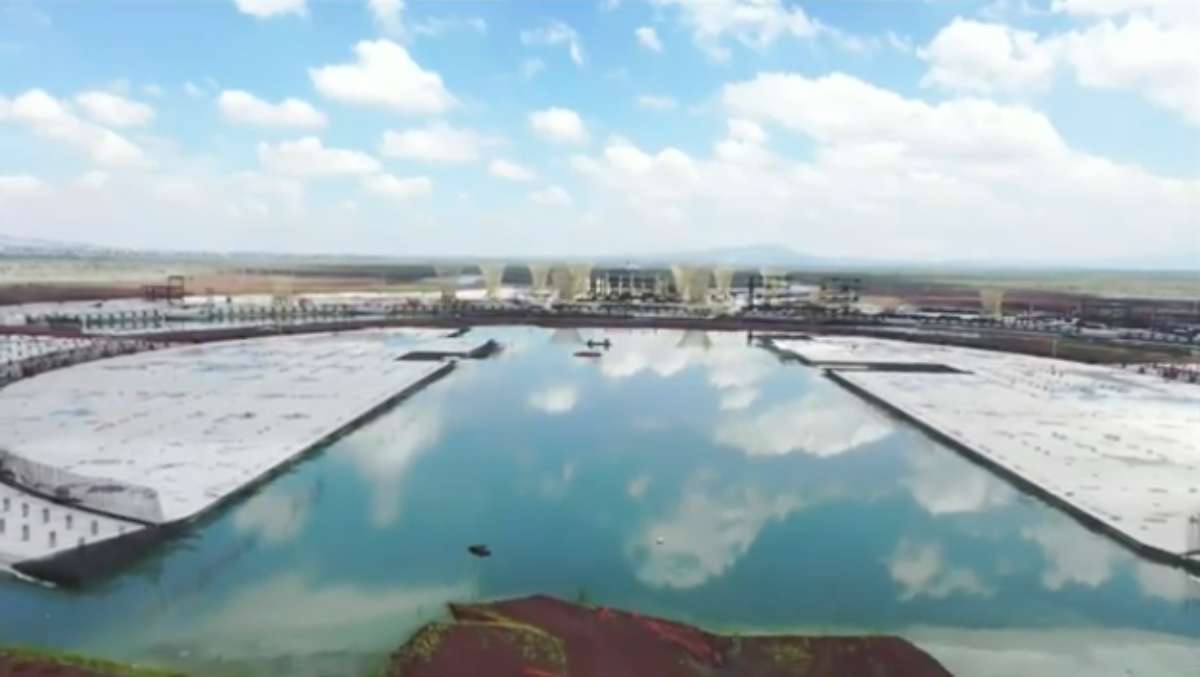 “Sí hay patos”: Inundado y abandonado, así luce el terreno del aeropuerto de Texcoco (Video)