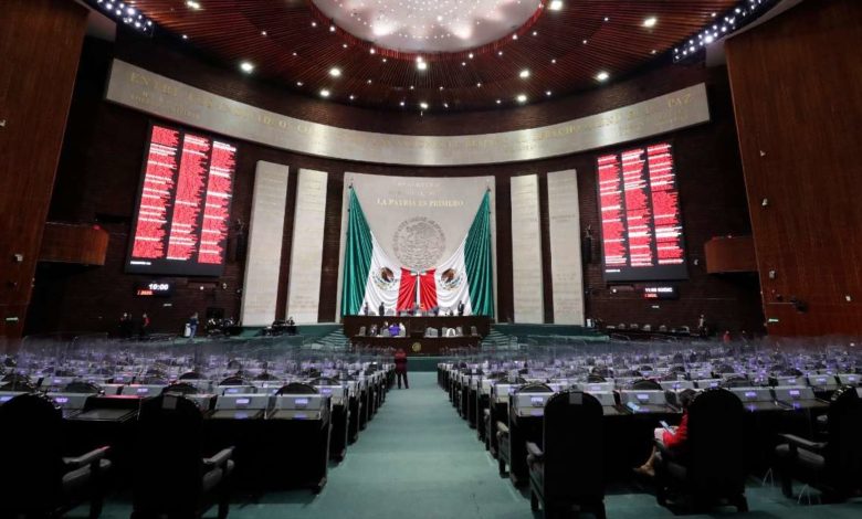¿Y la austeridad? Diputados recibirán 328 mil pesos de aguinaldo este 2020