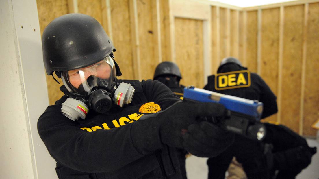 López Obrador busca limitar a la DEA en México