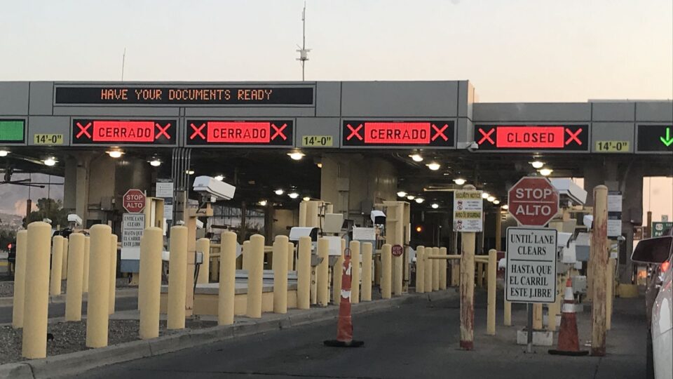 Año nuevo, extensión nueva: México y EU mantendrán cierre en frontera a viajes no esenciales hasta enero