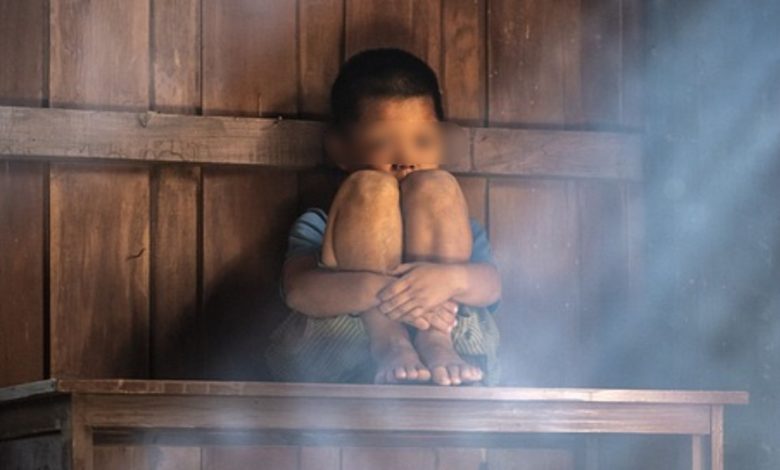 Desmantelan red de pornografía infantil que usaba WhatsApp para compartir sus crímenes