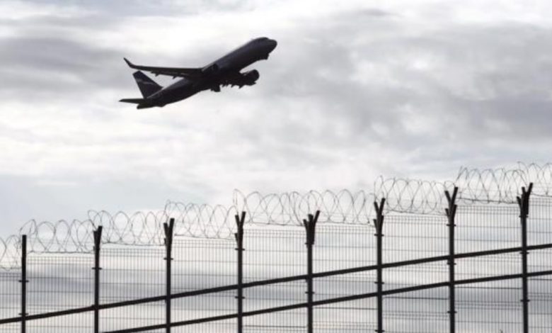 Nueva cepa de Covid-19 se propaga más rápido; Europa cierra fronteras con Reino Unido