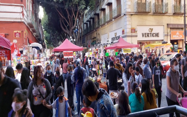 Comerciantes ambulantes dejarán de vender a la misma hora que establecimientos formales cierren sus puertas