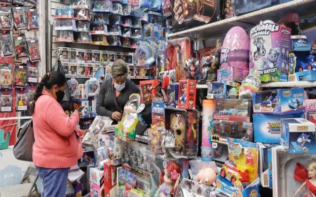 En Puebla permitirán que jugueterías cierren durante la madrugada por Día de Reyes