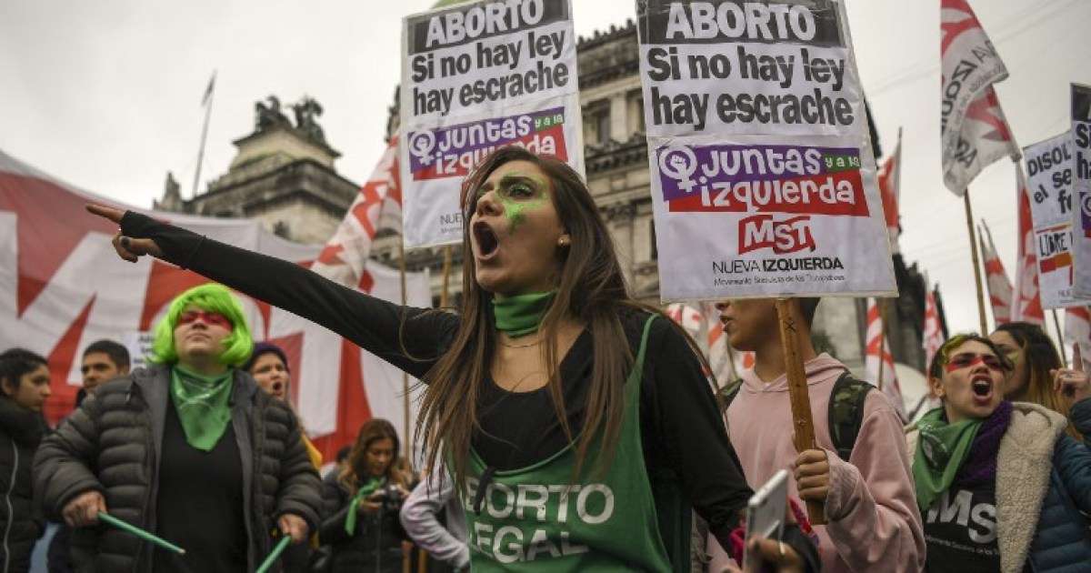 Senado de Argentina se alista para votar sobre legalización del aborto