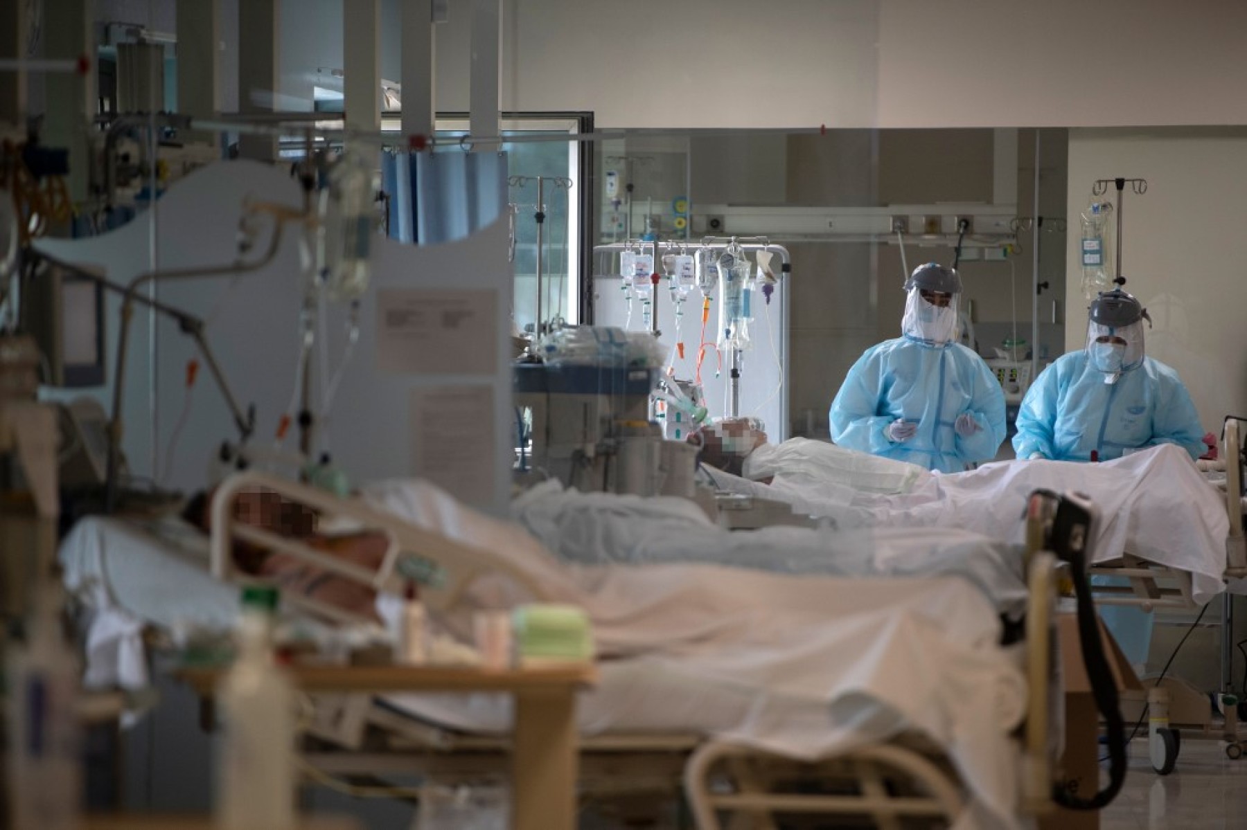 Mortalidad por COVID en México puede caer en 80% cuando se vacune a 20% de la población: Salud