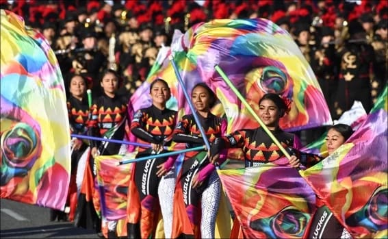Culmina participación de “Los Aguiluchos” del CENHCH en el Desfile de las Rosas