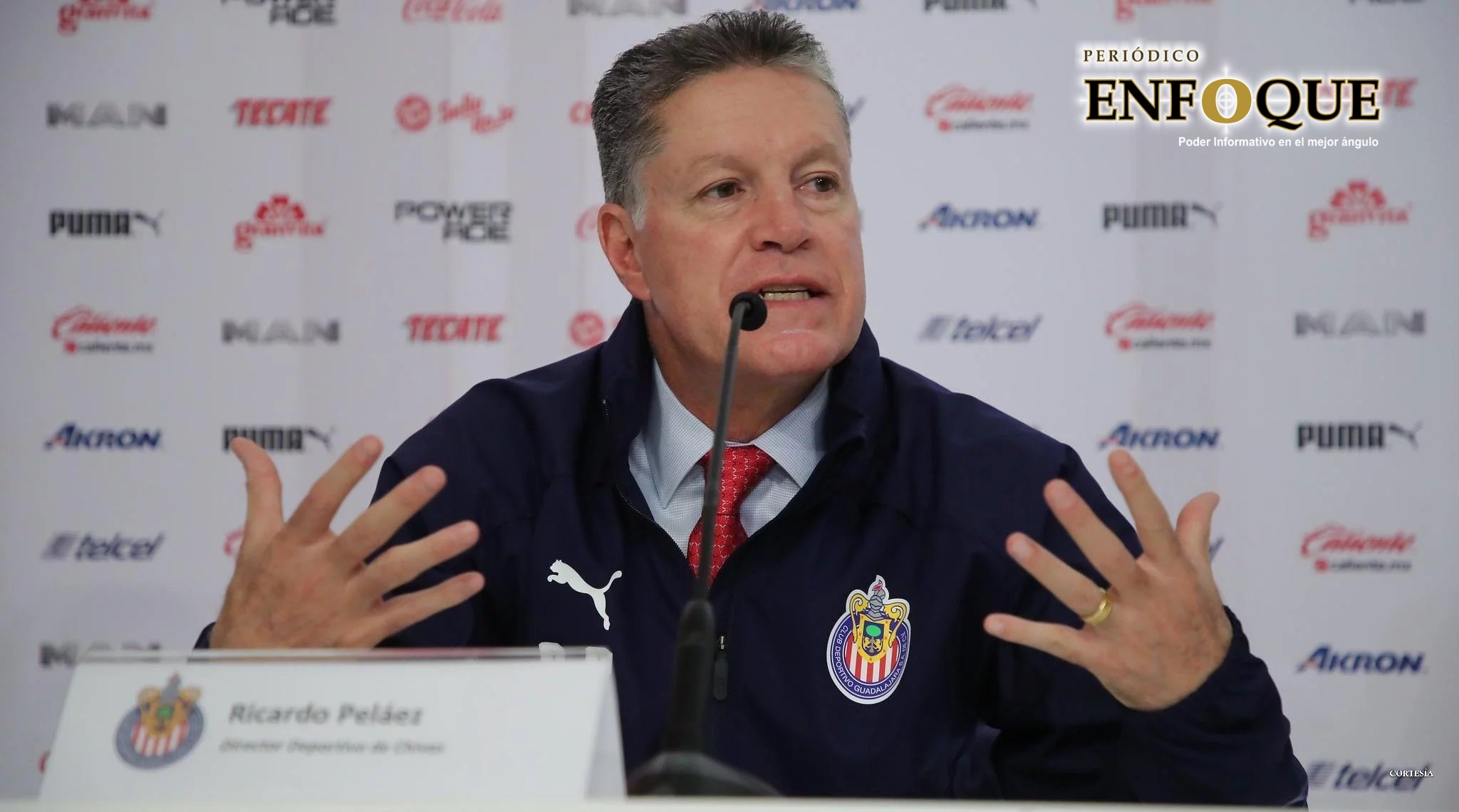 Ricardo Peláez descarta llegada de Pizarro para Chivas (Video)