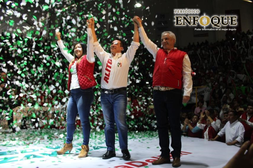 Rinde protesta Noé Rodríguez Roldán del PRI estatal de Tlaxcala