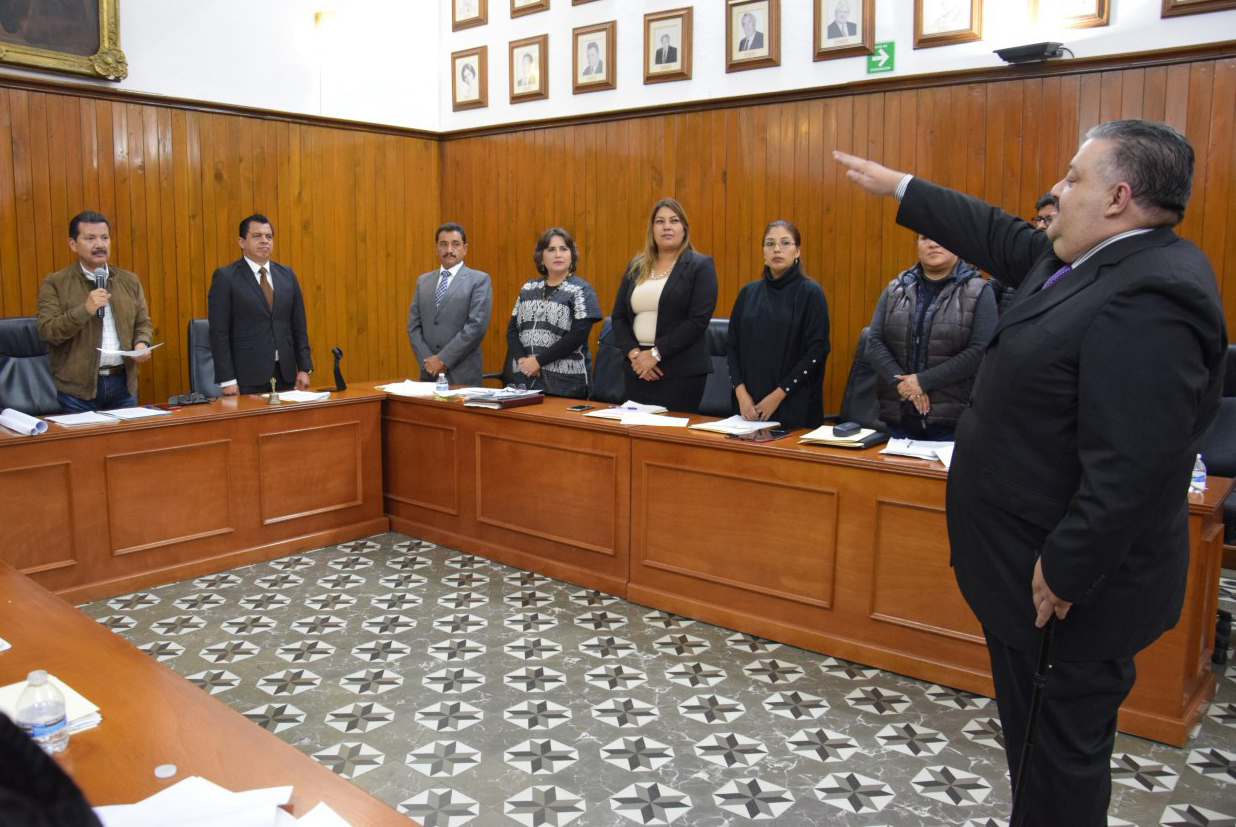 Aprueba Cabildo de San Pedro Cholula aumento salarial a policías y nombra al nuevo Contralor