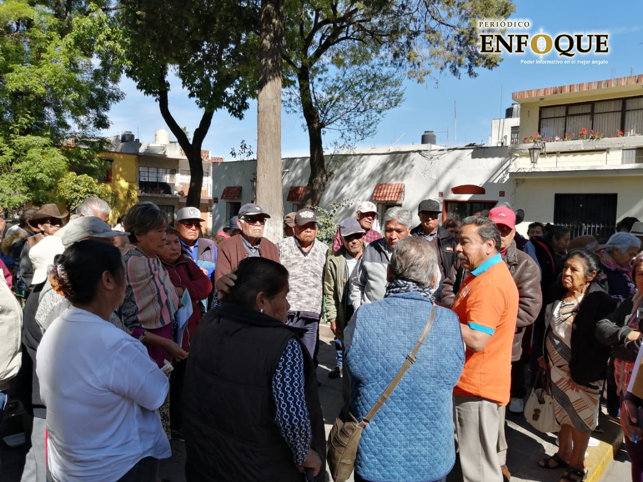 Piden pensionados y jubilados respeten formas de pago 