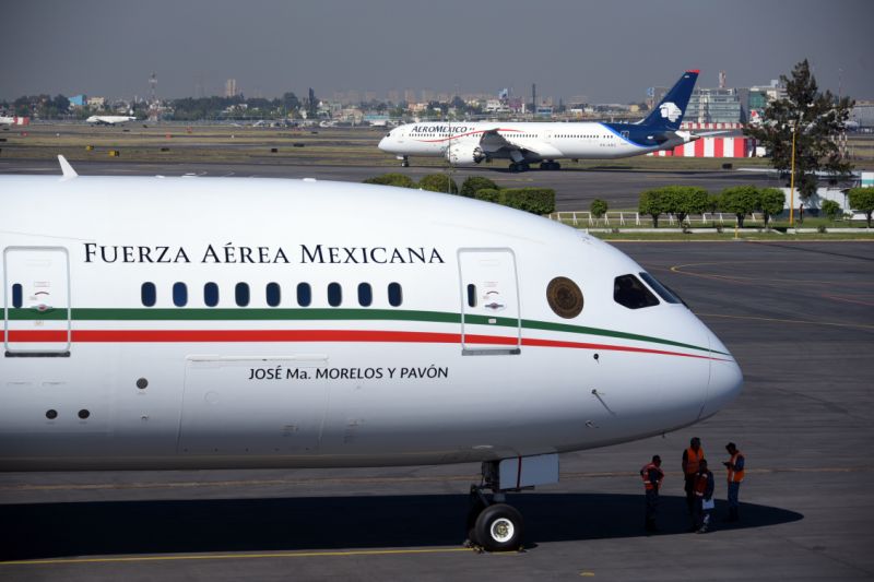 AMLO propone 'rifar' el avión presidencial en la Lotería Nacional