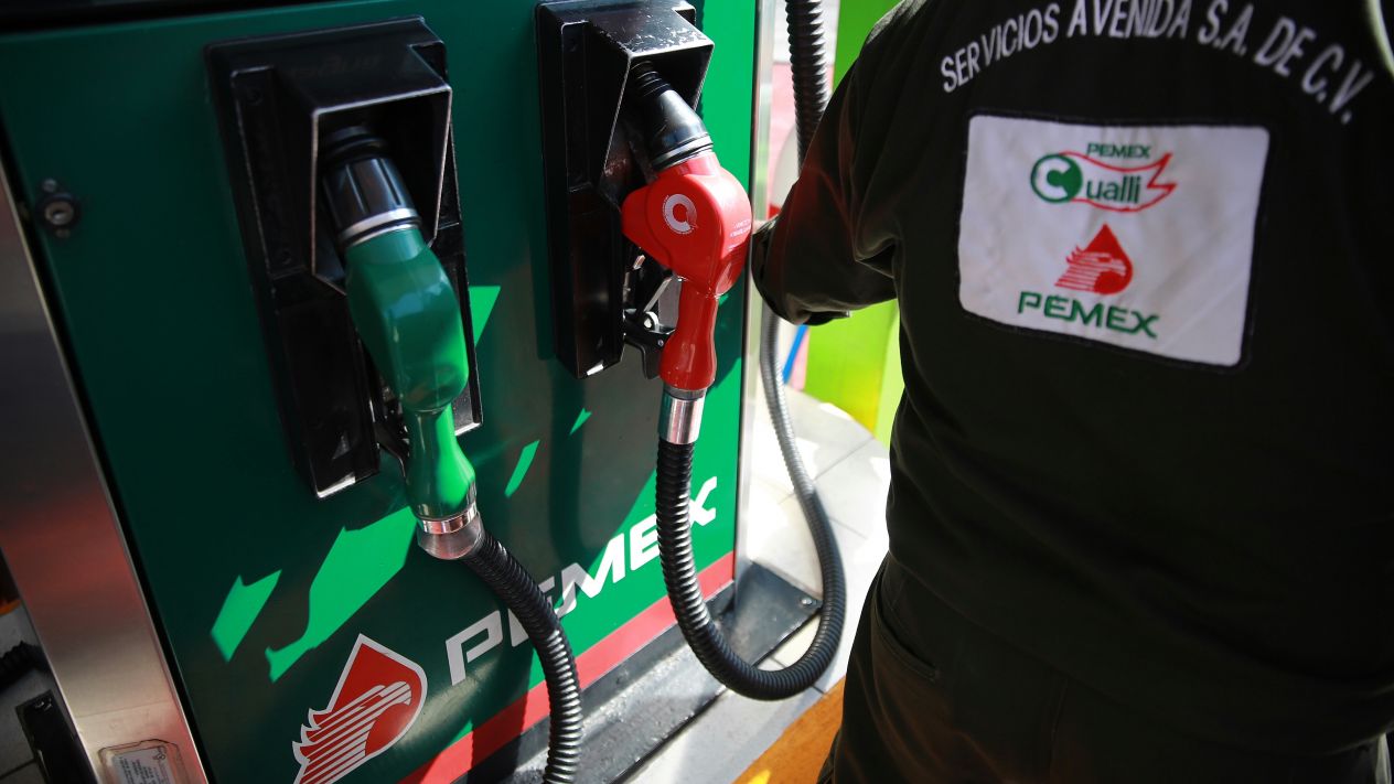 Hacienda baja estímulo fiscal de gasolina Magna y diésel