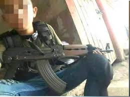 A falta de "sicarios", grupos criminales reclutan niños, dice López Obrador