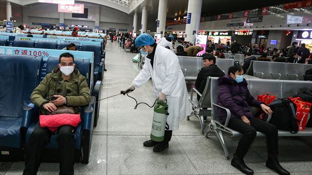 Cómo el coronavirus ha puesto 'en peligro' las ganancias de empresas en China