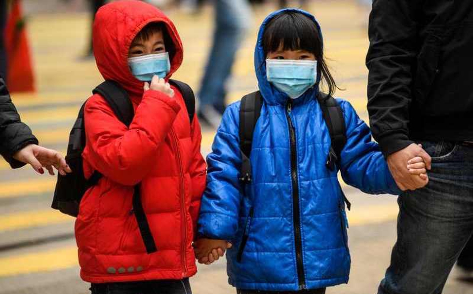 OMS eleva de "alto" el riesgo internacional por coronavirus
