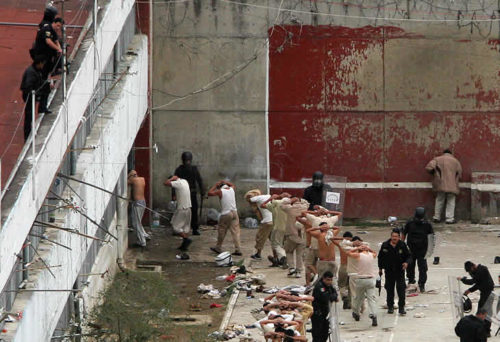 Investigan a servidores públicos por fuga en el Reclusorio Sur